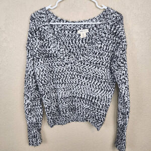 Yes Lola! Black and White Marled Knit Cropped Sweater Small (3873)